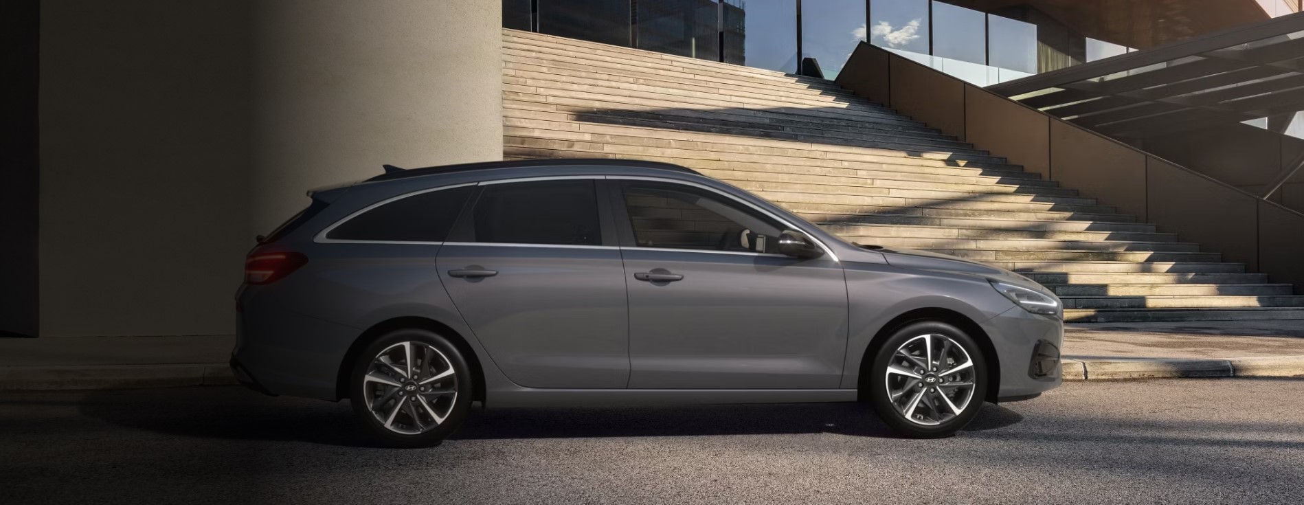 Дизайн i30 Wagon | Екстер’єр та інтер’єр | Автопланета Кременчук - фото 6